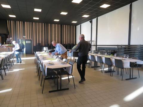 Foto 1 van 77 uit het album Feestavond (2022)