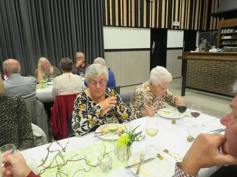 Foto 24 van 77 uit het album Feestavond (2022)