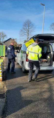 Foto 5 van 11 uit het album Verdeling potgrond (2023)